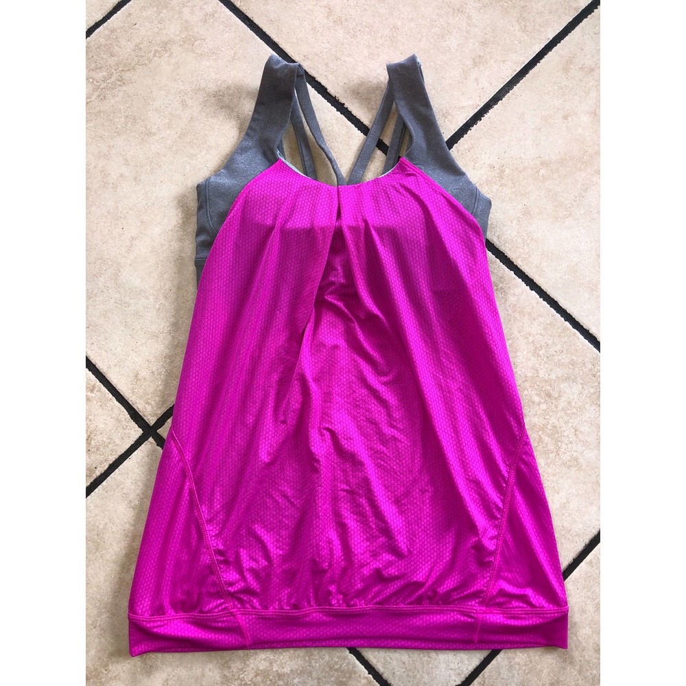 ⭐️Bundle 2/$20⭐️ lululemon athletica Pink and Gray Tank Top